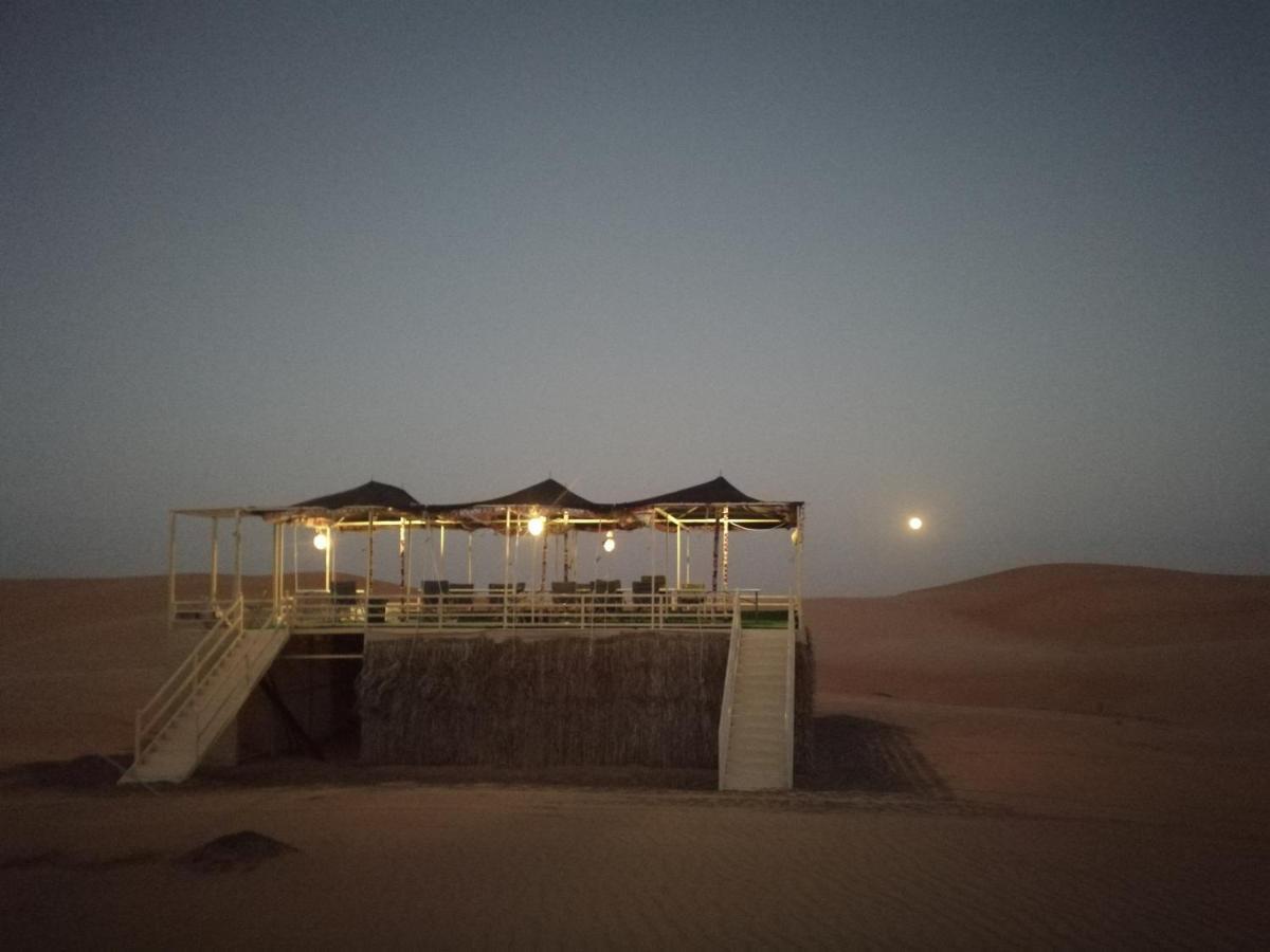 Oman Desert Private Camp Shāhiq Esterno foto