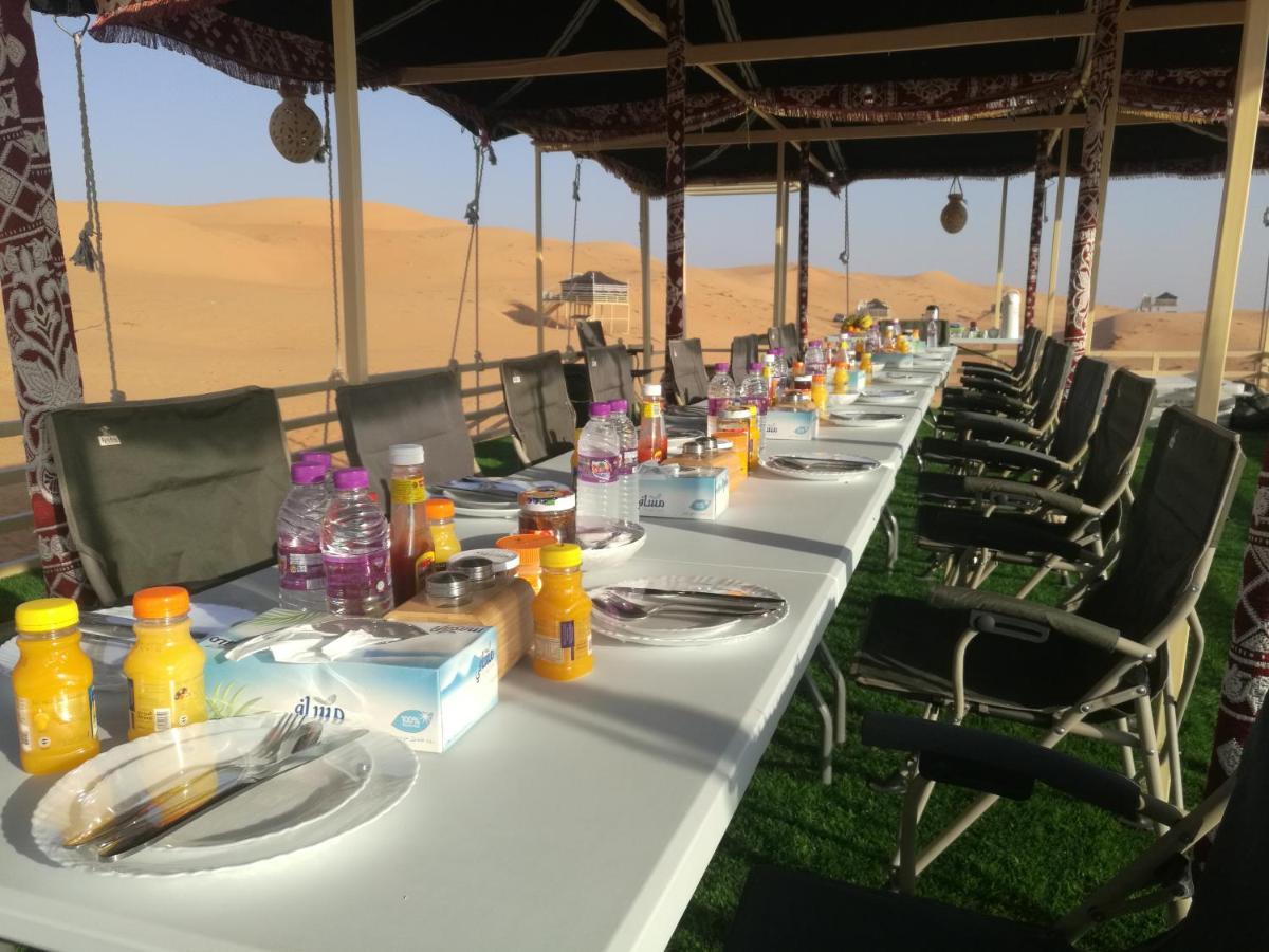 Oman Desert Private Camp Shāhiq Esterno foto